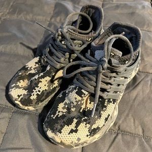 Boys Camo Sneakers
